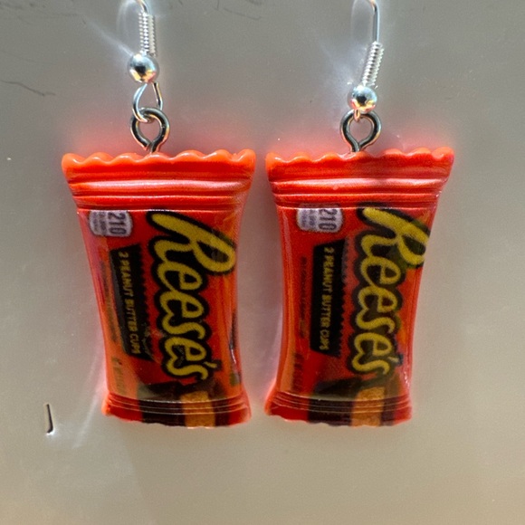 Nobility earrings - Picture 7 of 16